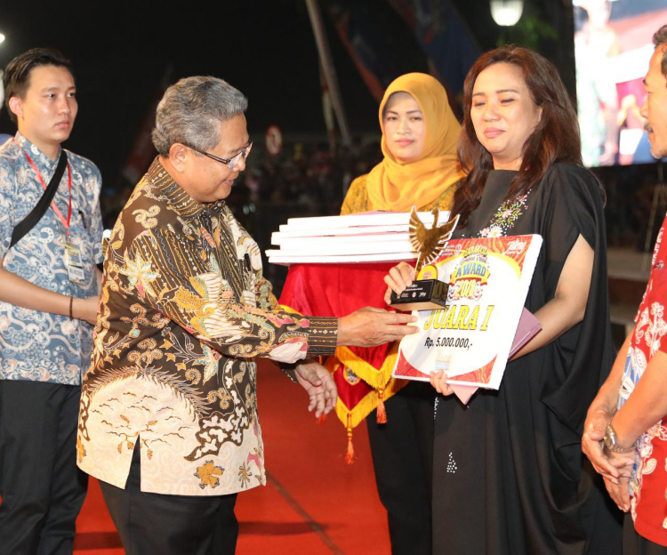 Tiga Kesenian Asing Ramaikan Penutupan Pesta Rakyat