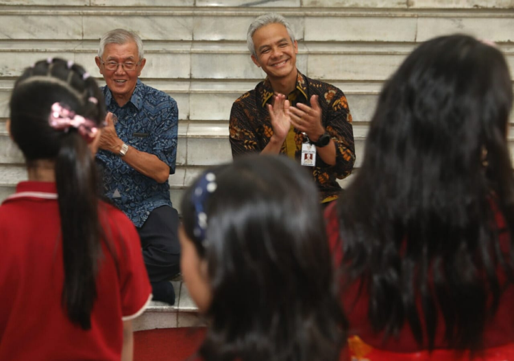 Saat Sang Juara Paduan Suara Unjuk Kebolehan di Hadapan Ganjar