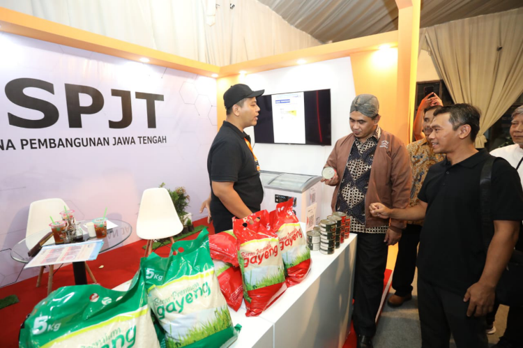 Jateng Fair 2023 Dibuka, Wagub Minta Pelestarian Batik Terus Digalakkan