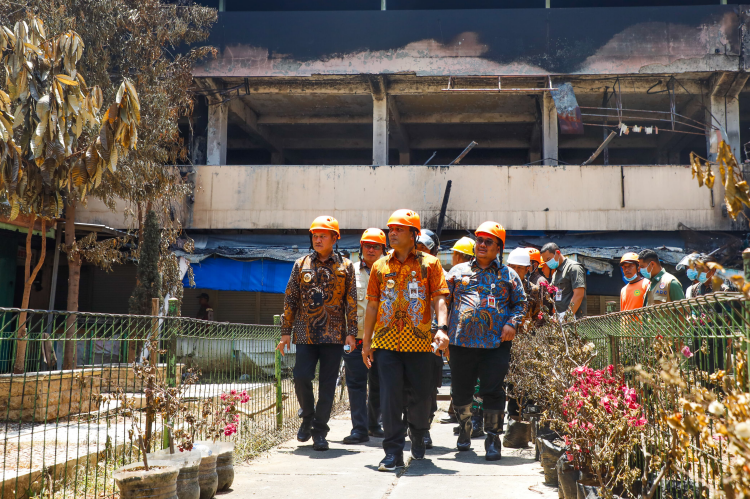 Percepat Pemulihan Pasar Kota Wonogiri, Gubernur Gelontorkan Rp1 Miliar untuk Bangun Sarpras Darurat