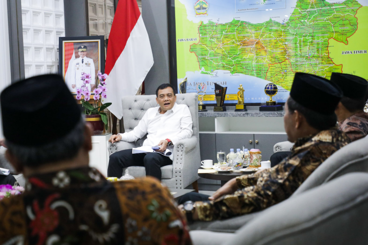 Pemprov Jateng dan 6 Kampus UIN Perkuat Sinergi, Sasar Penanganan Kemiskinan hingga Sertifikasi Halal